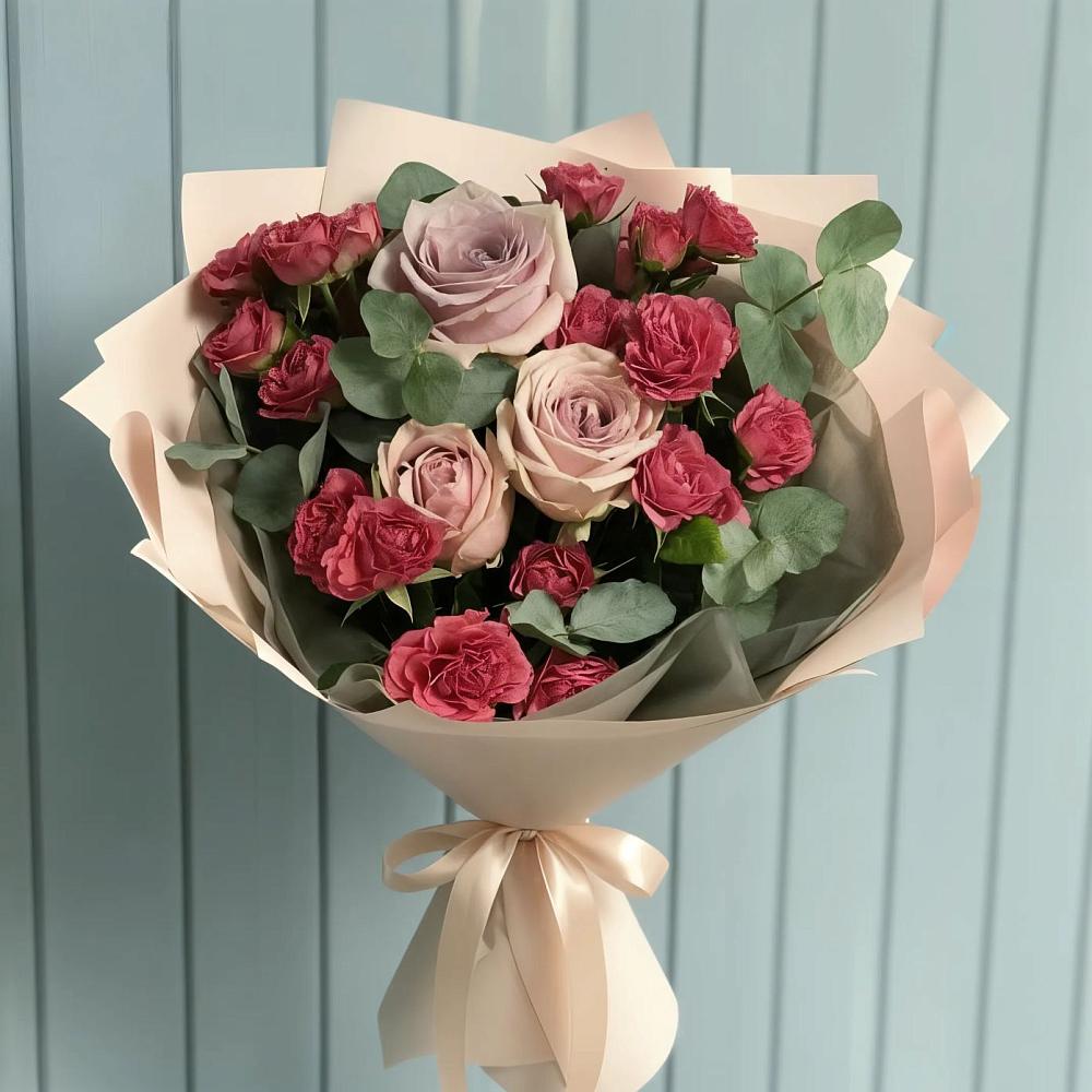 Букет цветов из: Гвоздики и Розы в Верхней Туре