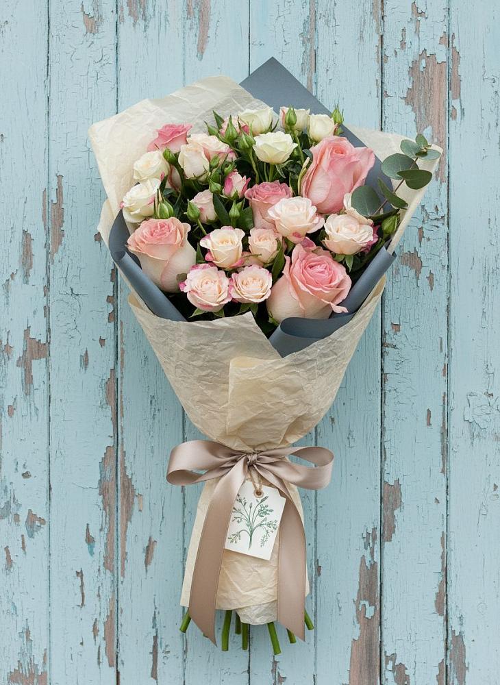Букет цветов из: Розы в Верхней Туре