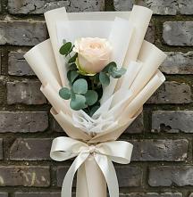 Букет цветов из:  Розы в Верхней Туре