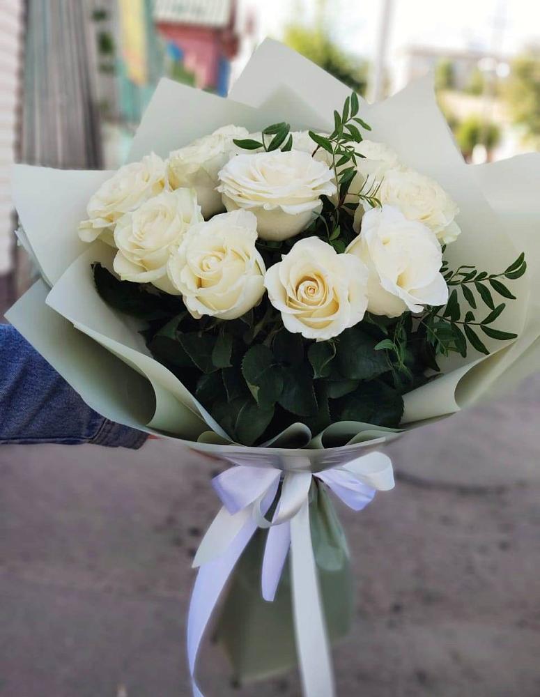 Букет Белые розы Проуд в Верхней Туре