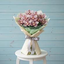 Букет цветов из:  Орхидеи и Розы в Верхней Туре