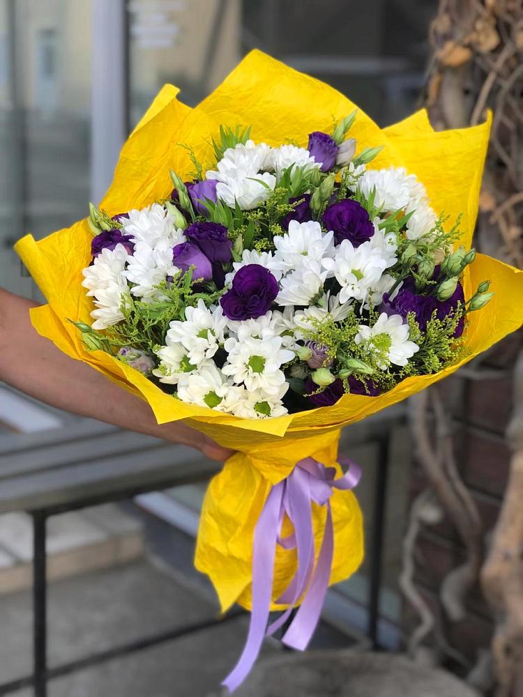 Букет цветов из: Ирисы, Хризантемы и Ромашки в Верхней Туре