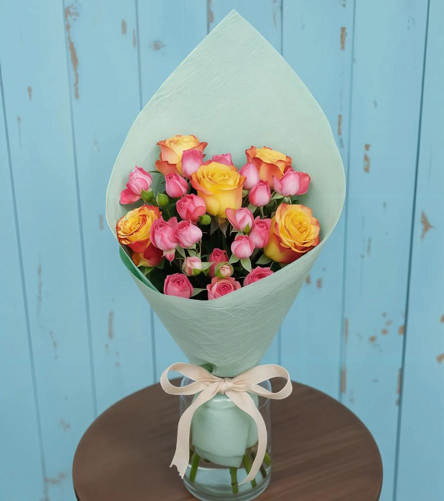 Букет цветов из: Розы в Верхней Туре