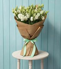 Букет цветов из:  Лизиантусы в Верхней Туре