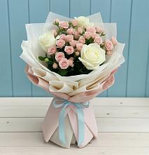 Букет цветов из:  Розы в Верхней Туре