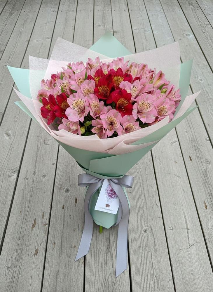 Букет цветов из: Альстромерии в Верхней Туре