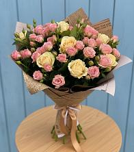Букет цветов из:  Розы в Верхней Туре