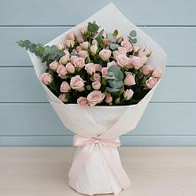 Букет цветов из:  Розы в Верхней Туре