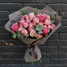 Букет цветов из:  Розы в Верхней Туре